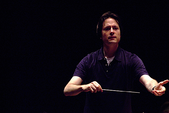 FredShively-The_Rehearsal-Leo_McFall_conducts_6089