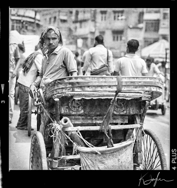 rickshaw-waiting650